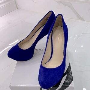 Nine West blue platform heels